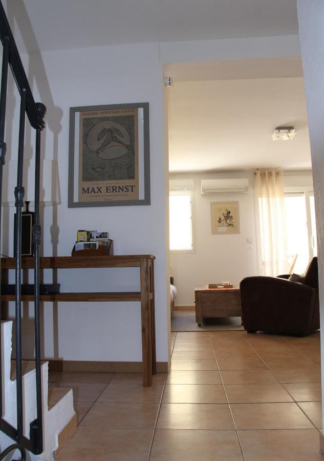 Agréable maison de ville Eyragues Esterno foto