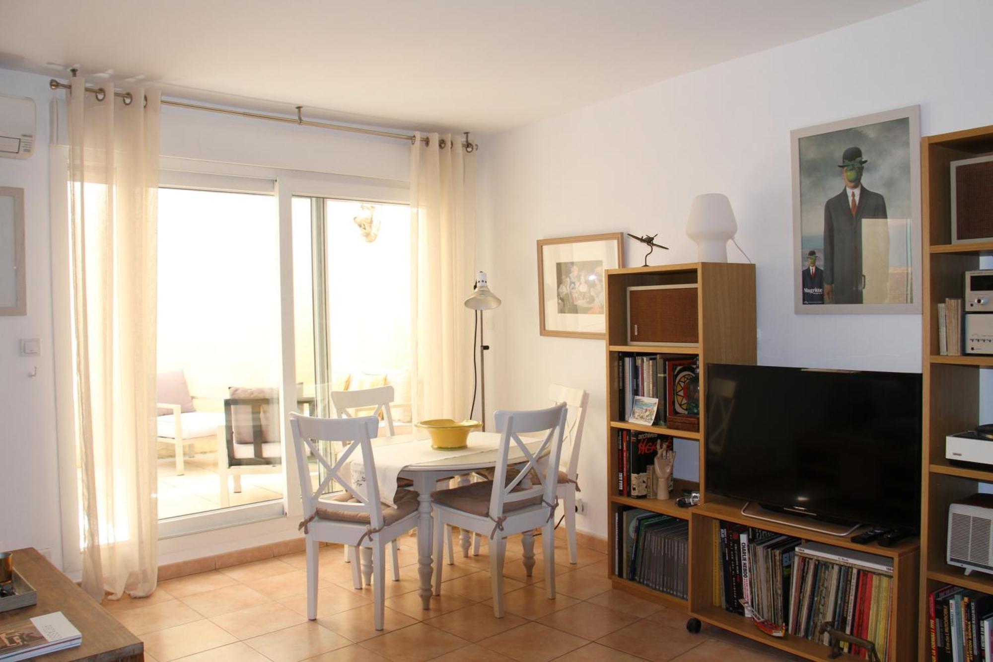 Agréable maison de ville Eyragues Esterno foto